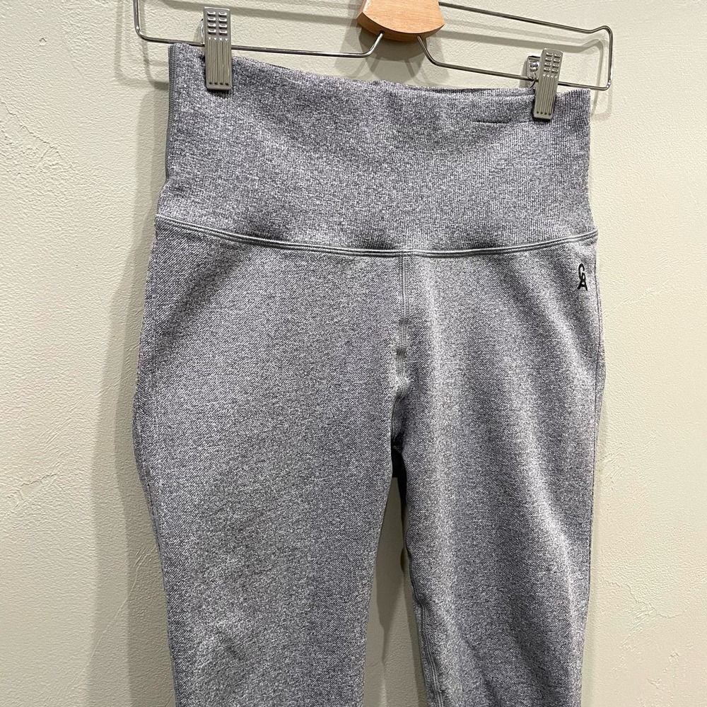 Good American Seamless Leggings in Heather Gray - Size: 2/3 - Picture 6 of 13